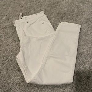 NWT White Jeans